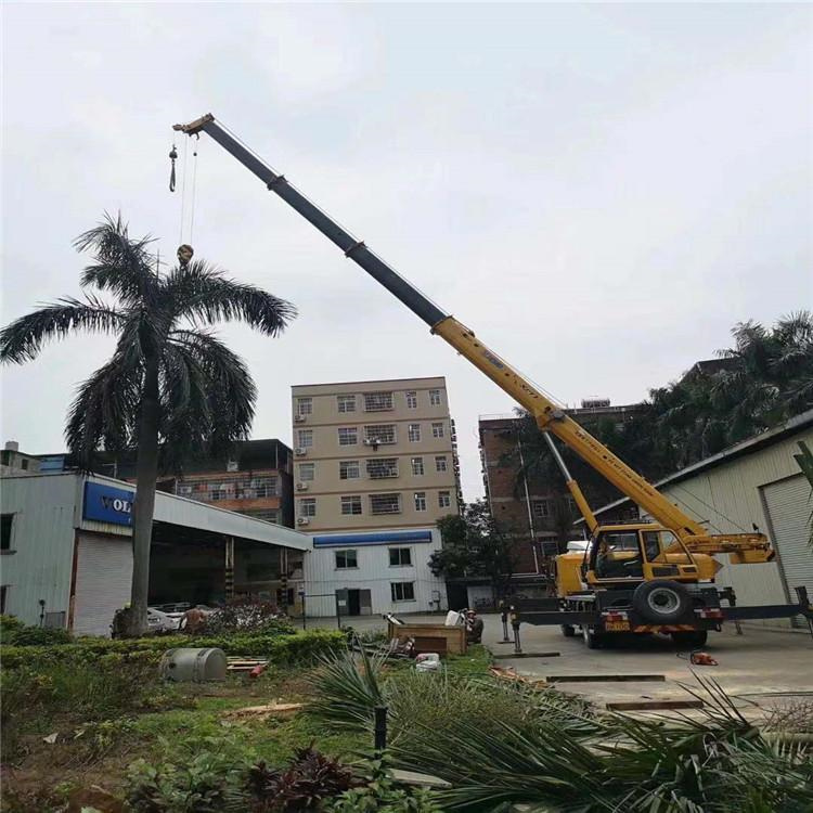 南平12吨吊车出租一天的收费标准是什么