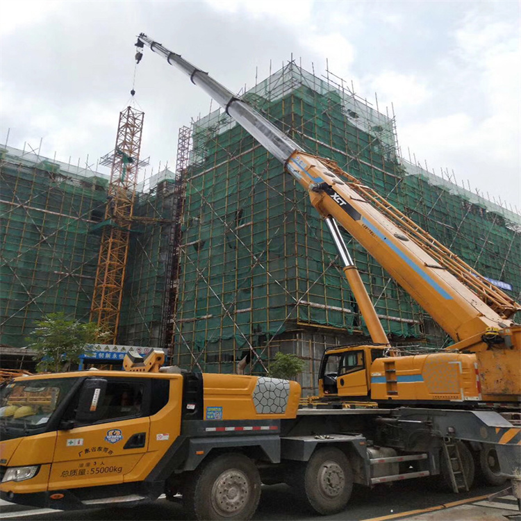 南平谈谈吊车租赁需要注意的事项